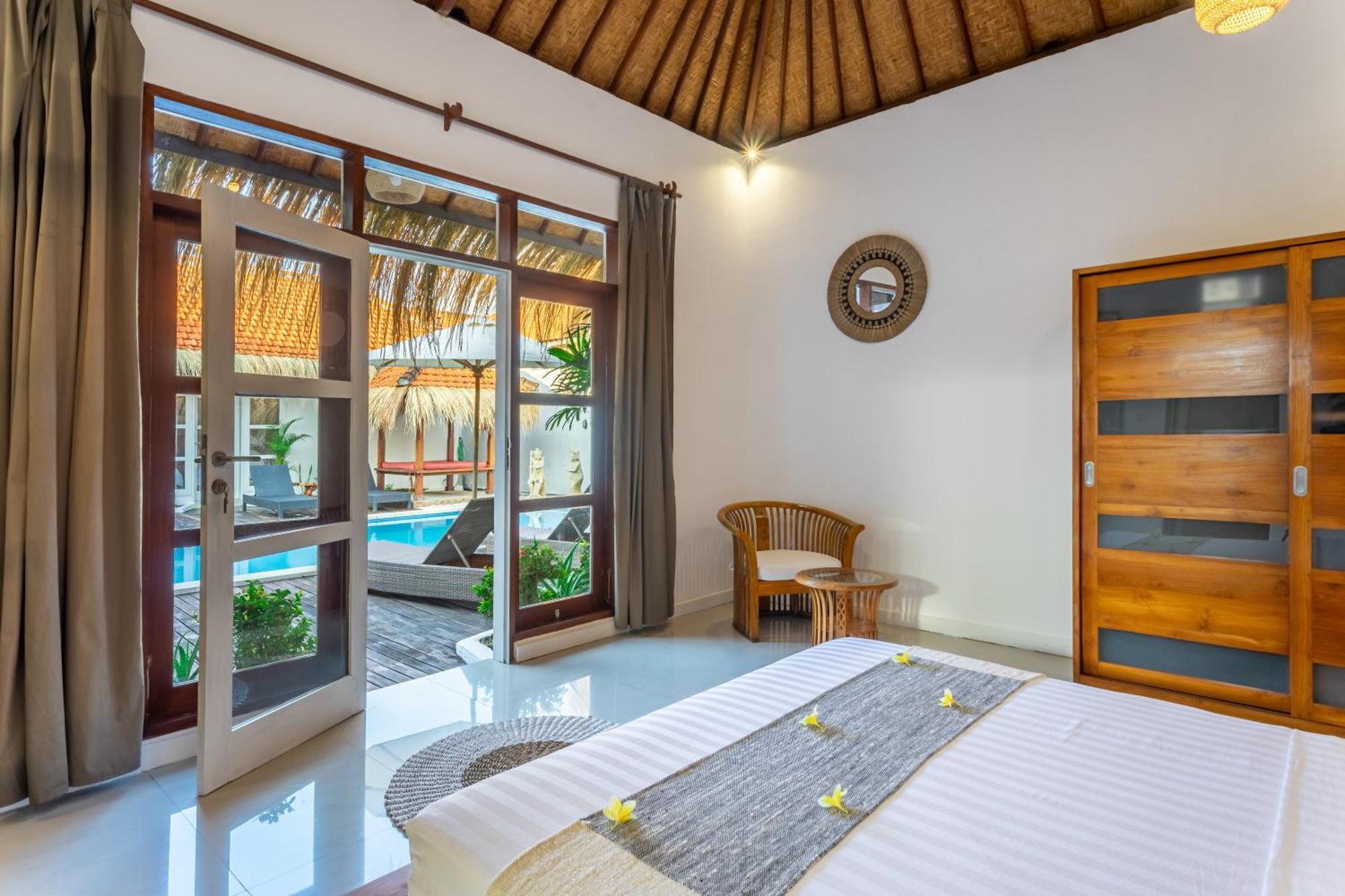 Mangga 2 Seminiak Villa
